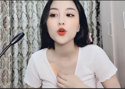 idol phương bom làm anh em xao xuyến